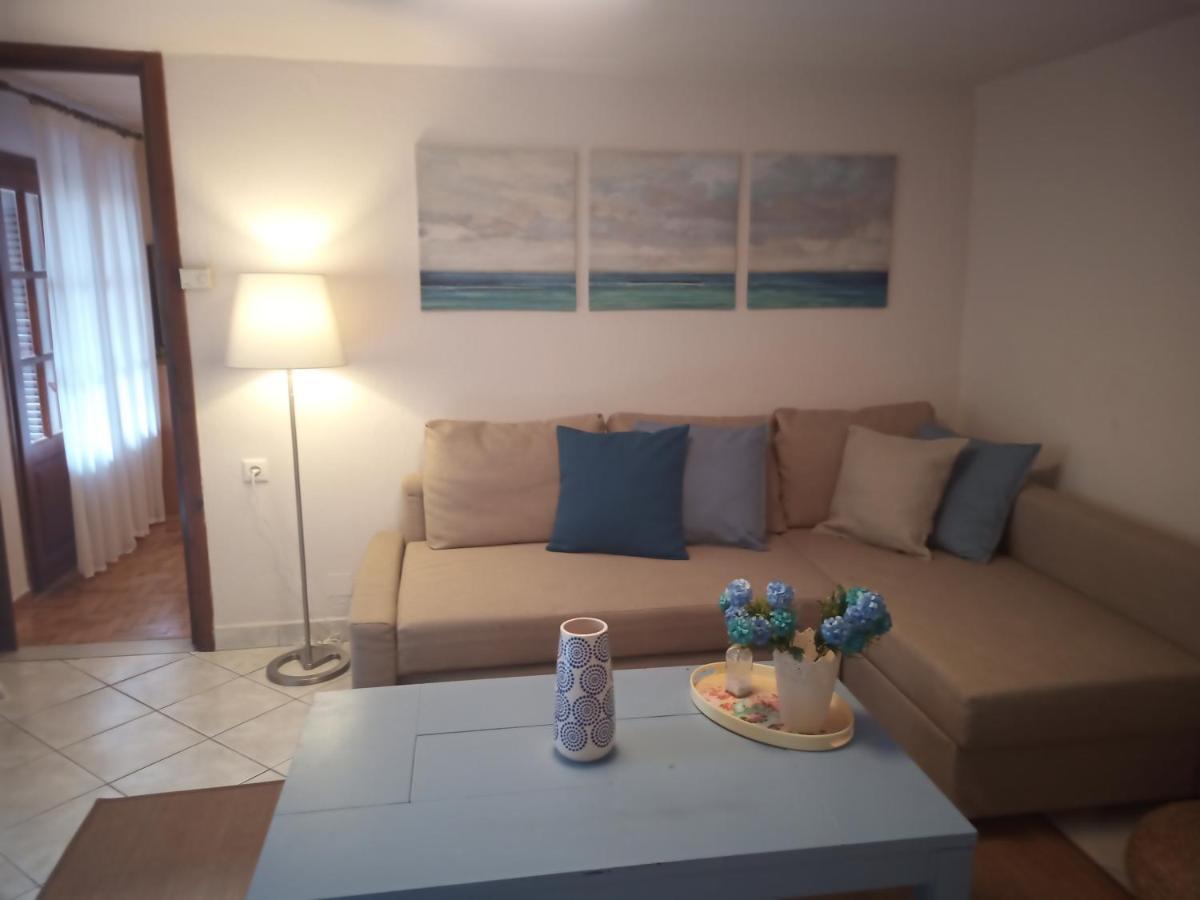 Plateia Apartments Agios Nikolaos  Exteriör bild